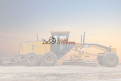What Is a Motor Grader? – The Heavy Equipment That Builds Every Road You Drive On