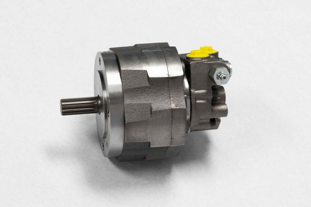 brush cutter severe duty piston motor 250cc with high pressure seal and integrated reliefs