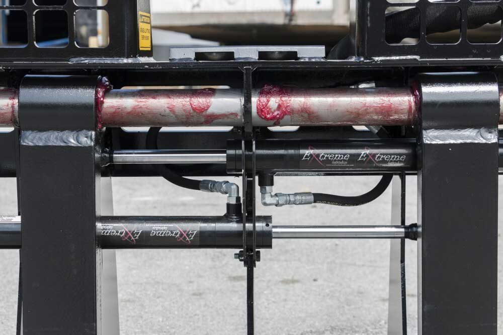 severe duty hydraulically adjusting pallet forks 48" tines | blue diamond